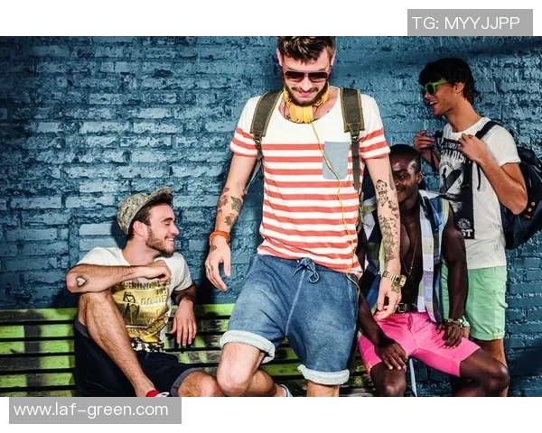 日本90后足球明星代言新潮流引领年轻人热爱足球的风潮