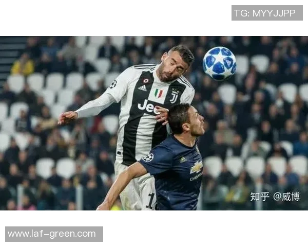 进场追逐足球明星的背后故事与他们的职业生涯发展分析