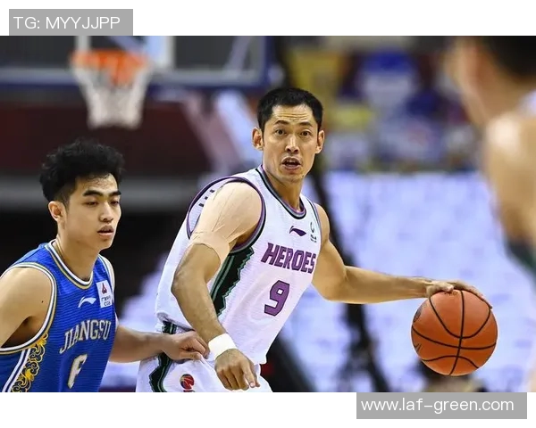 张庆鹏：从篮球场上的传奇到生活中的奋斗者，谱写不一样的人生篇章