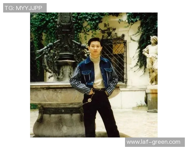 中国足球明星罗中旭的职业生涯与成就全景解析